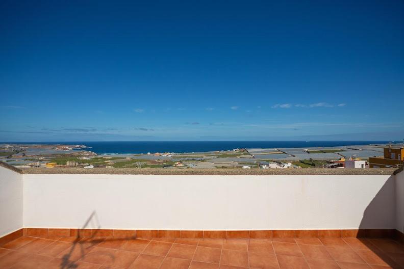 Duplex En El Centro De Galdar Apartment Bagian luar foto